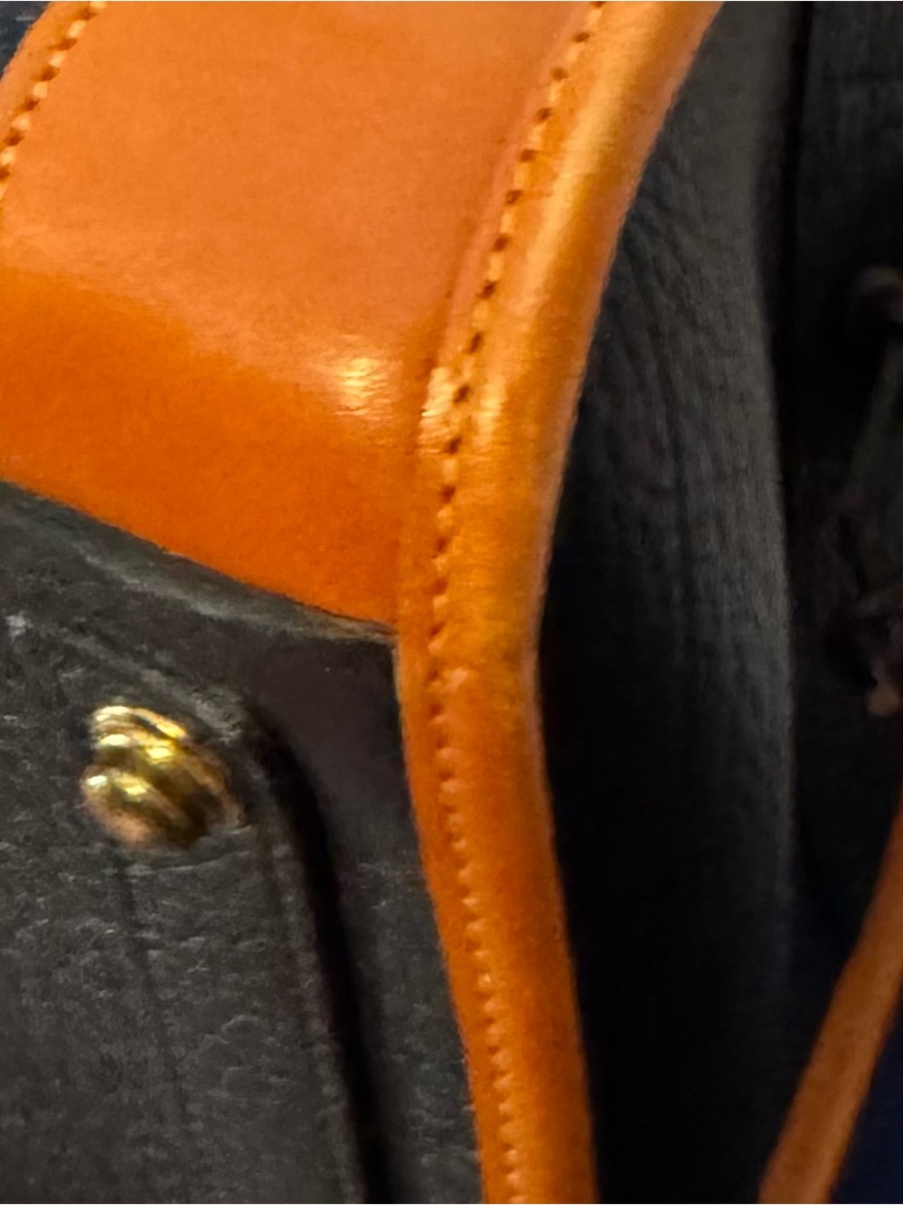 Vintage Dooney & Bourke AWL Made in USA Navy Gladstone Satchel With Lock/Keys - Picture 14 of 15